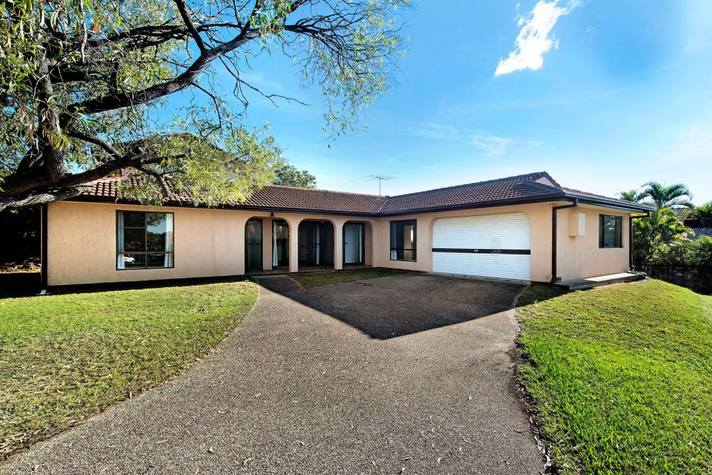 65 Donnington St, Carindale, QLD 4152