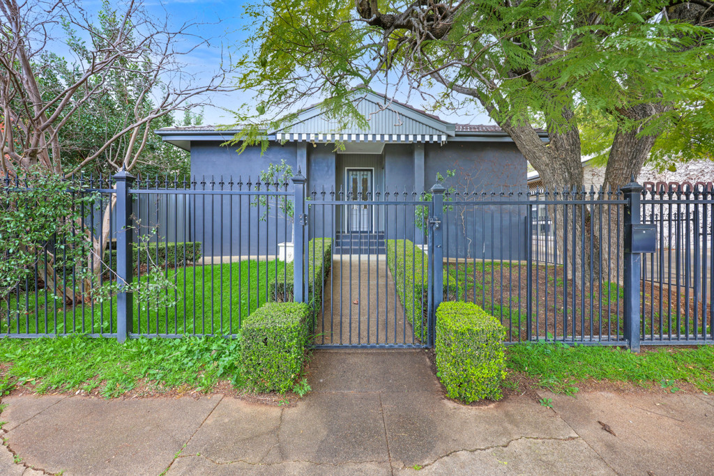 Cottage/102 Brisbane St, Tamworth, NSW 2340