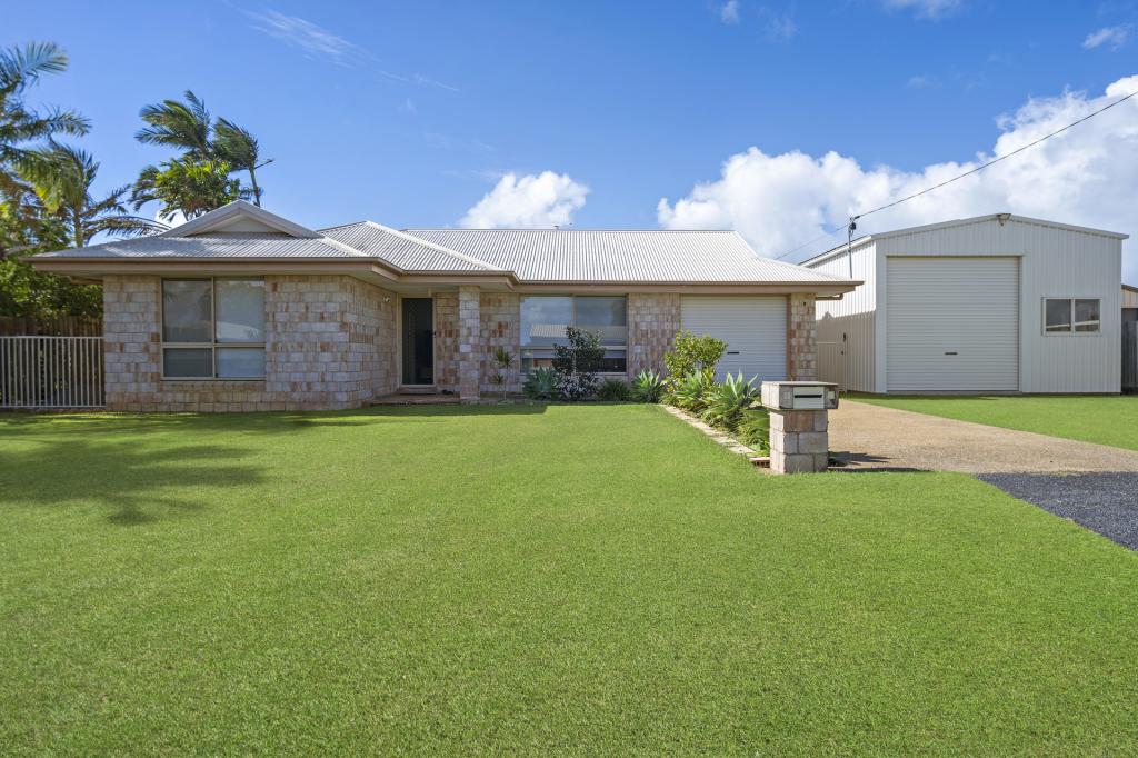 14 Ocean St, Burnett Heads, QLD 4670