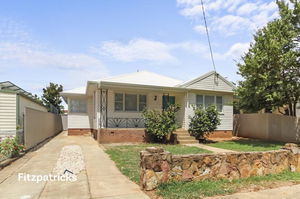 5 Hely Ave, Turvey Park, NSW 2650