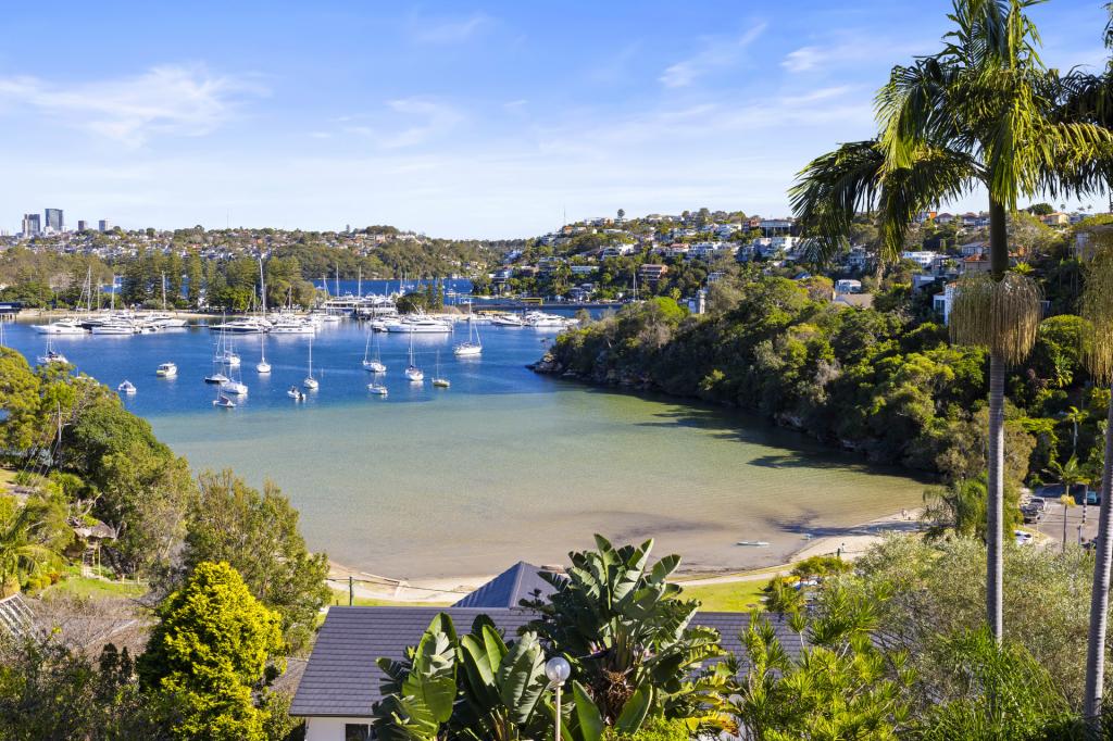 33 Peronne Ave, Clontarf, NSW 2093