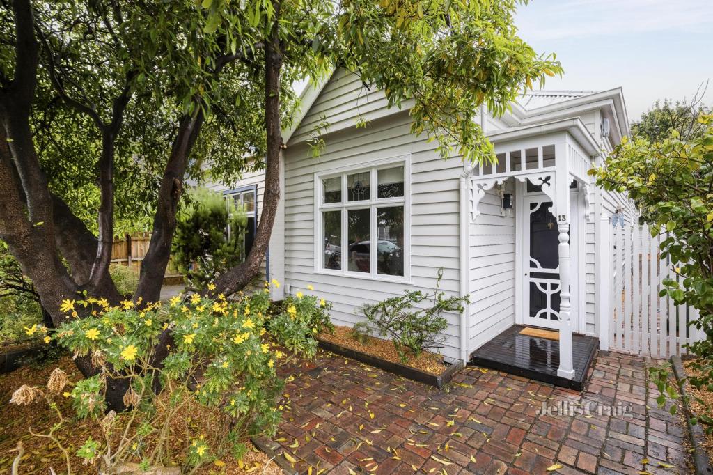 13 WHALLEY ST, NORTHCOTE, VIC 3070