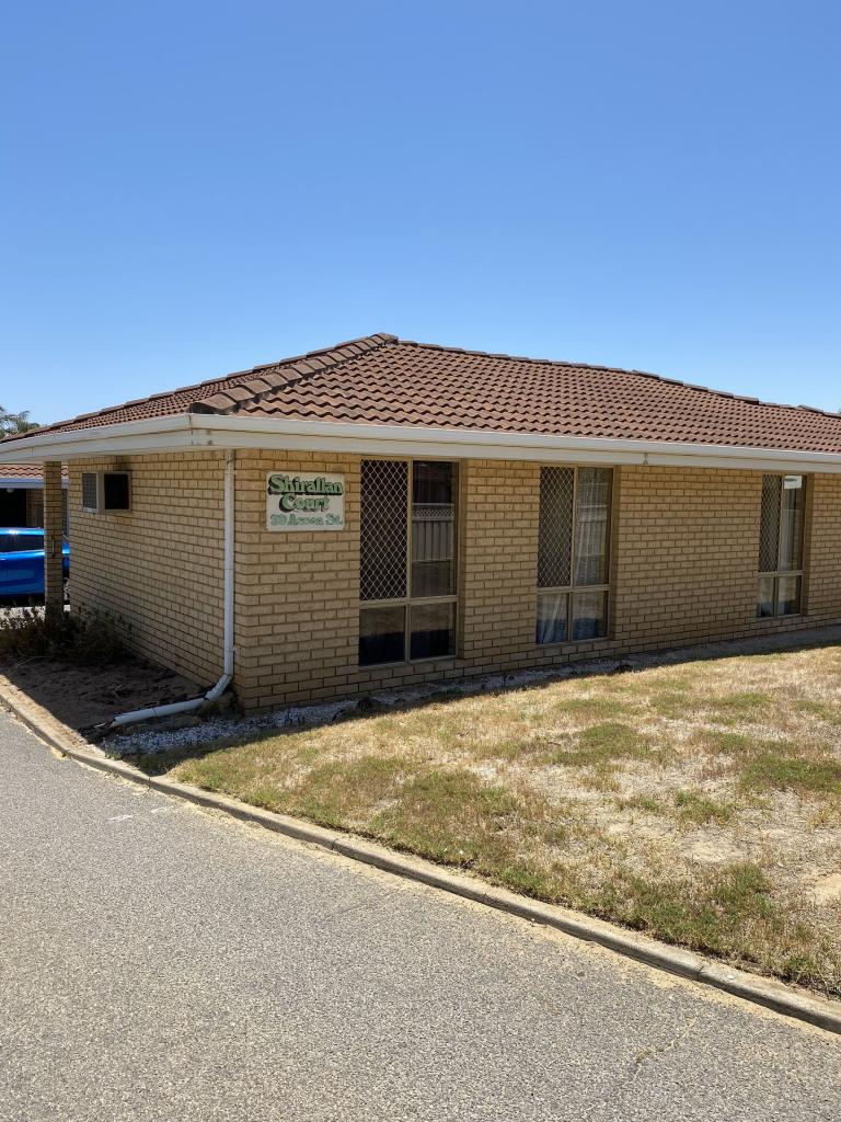 4/39 Assen St, Utakarra, WA 6530