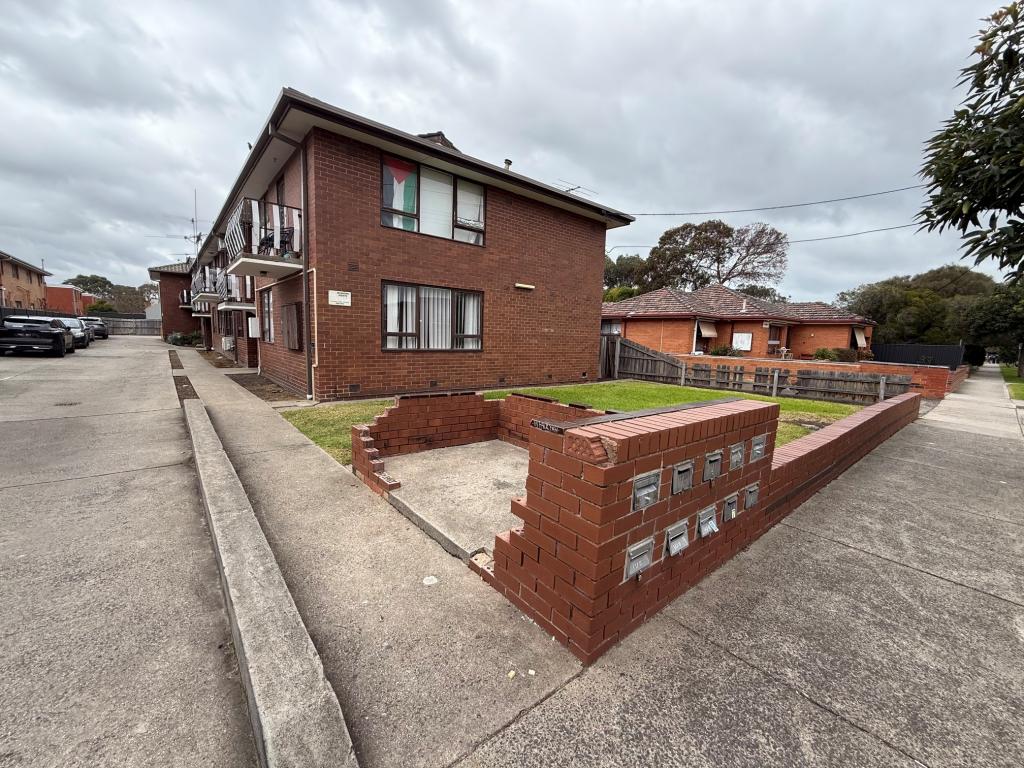 2/20 Empire St, Footscray, VIC 3011