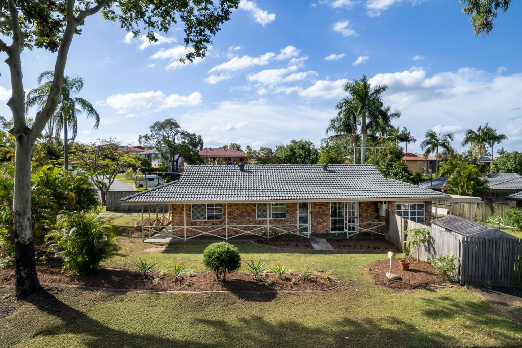 25 Arosa St, Jamboree Heights, QLD 4074