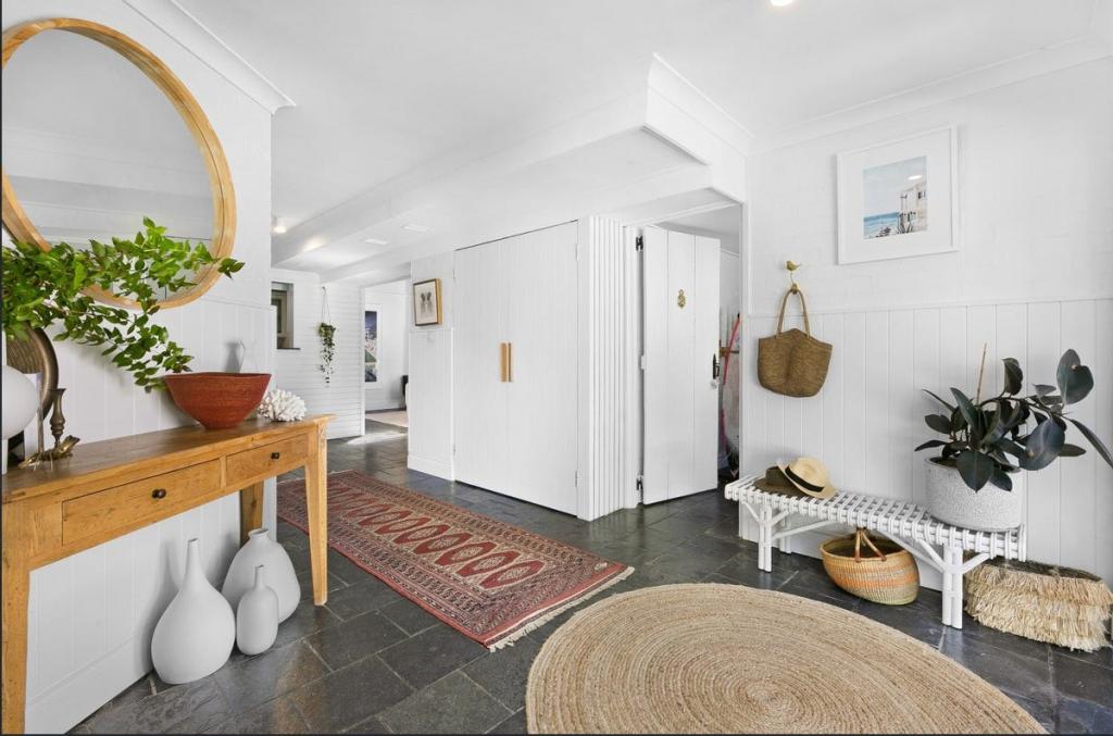 26 C CHESTER TCE, SOUTHPORT, QLD 4215