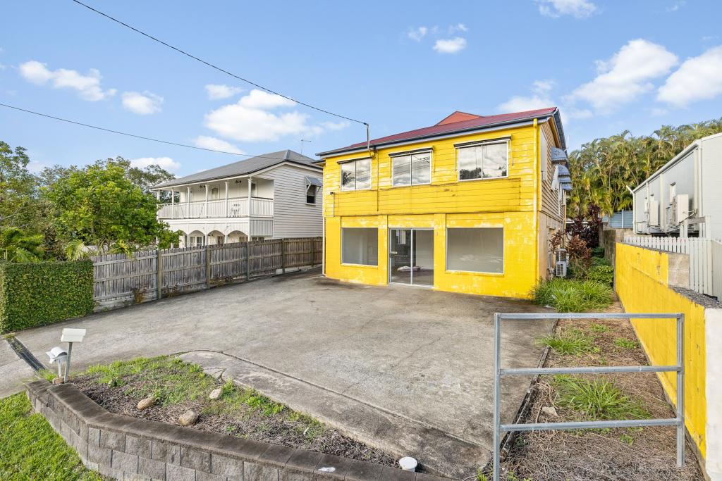 2/104 JUNCTION RD, CLAYFIELD, QLD 4011