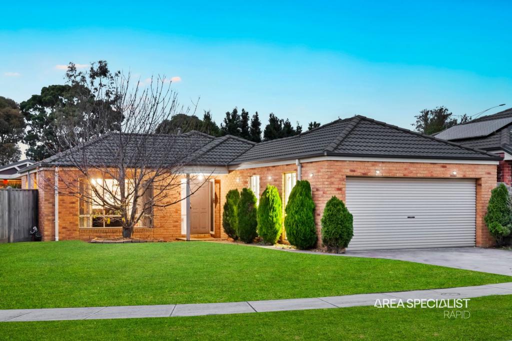 8 Cathedral Ct, Lynbrook, VIC 3975