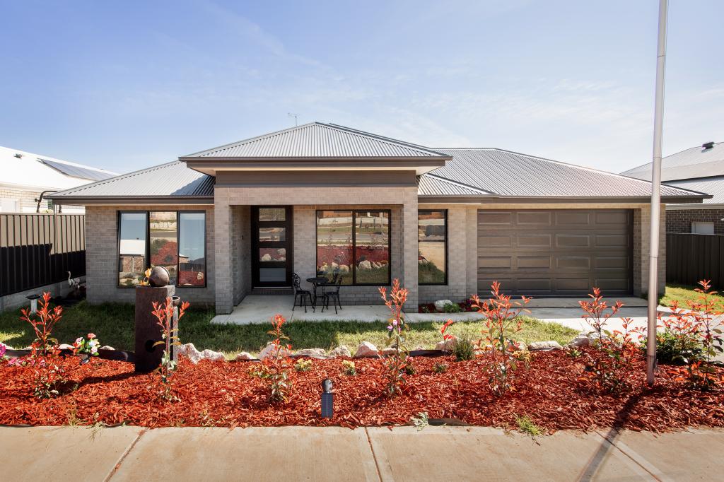 8 PERTZEL DR, LENEVA, VIC 3691