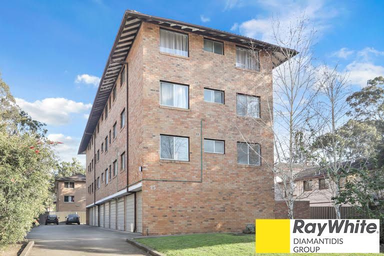 2/25 First St, Kingswood, NSW 2747