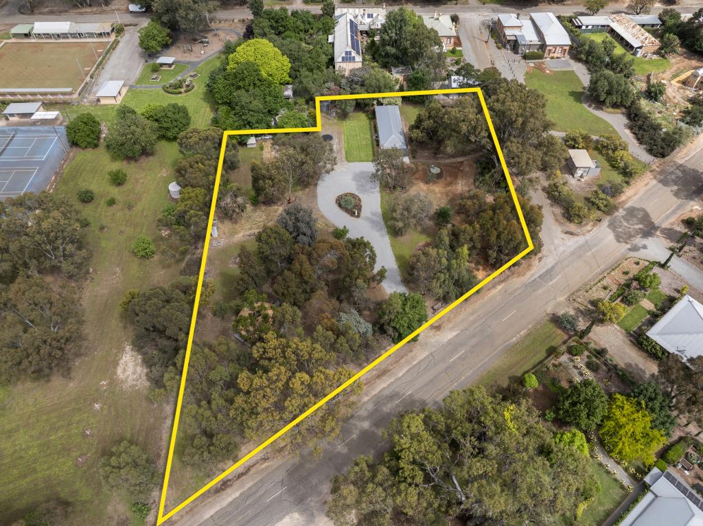 33 Wakefield St, Mintaro, SA 5415