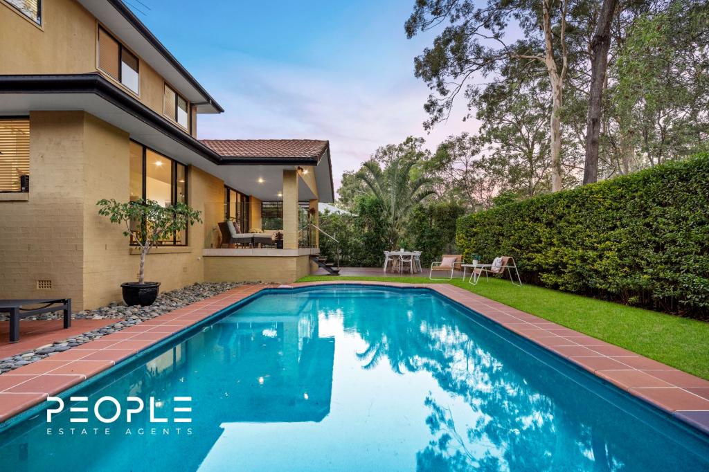 11 Hoop Pine Pl, Bridgeman Downs, QLD 4035