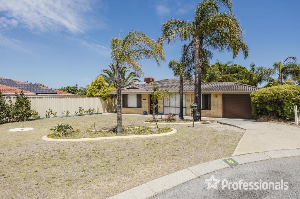 8 Eland Pl, Marangaroo, WA 6064