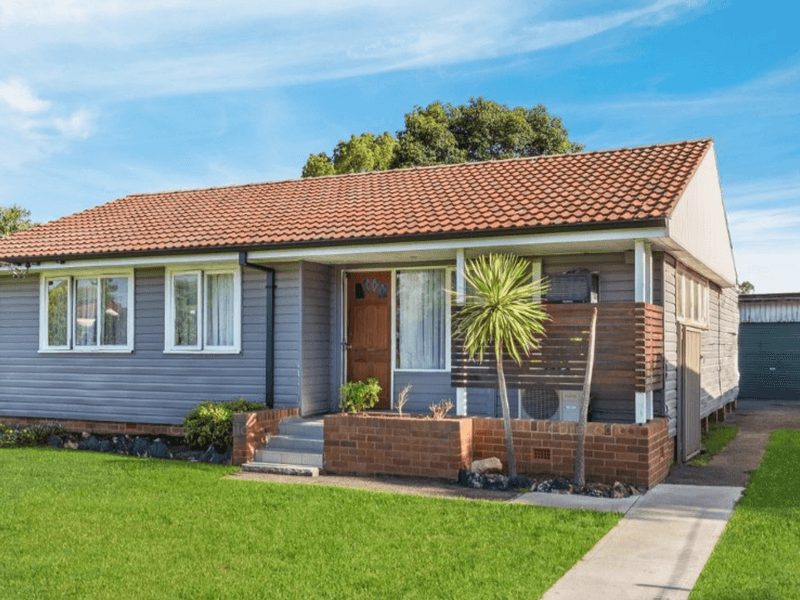 24 Jersey St, Busby, NSW 2168