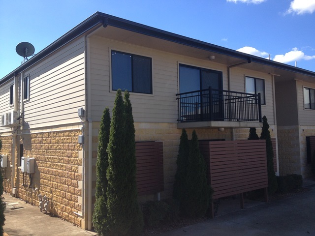 8/1 Uniplaza Ct, Kearneys Spring, QLD 4350