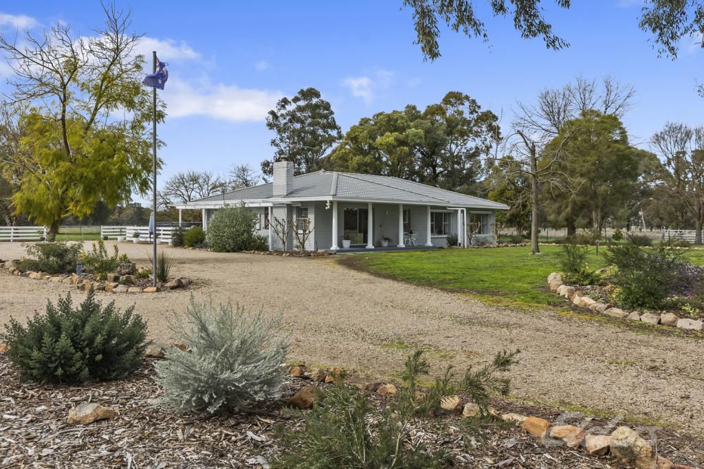 67 Detour Rd, North Wangaratta, VIC 3678