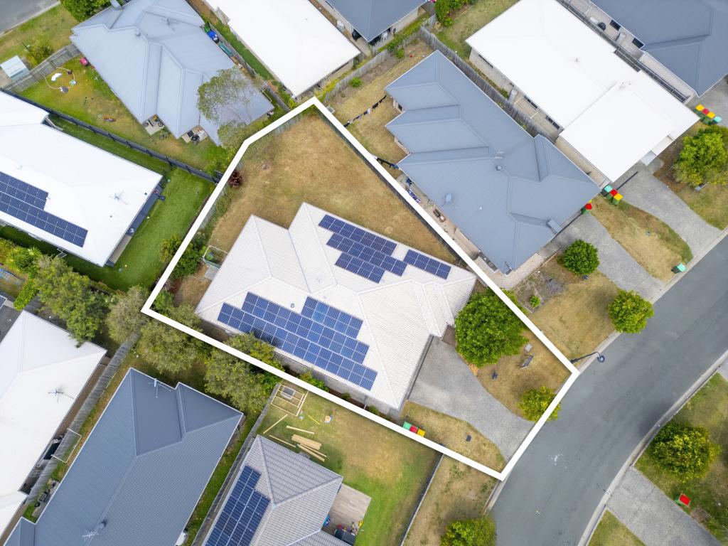 4 Mcwilliam St, Pimpama, QLD 4209