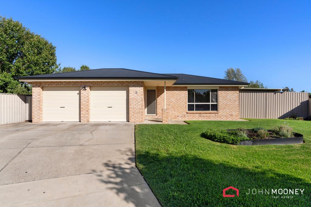 3 Dunlop Pl, Ashmont, NSW 2650