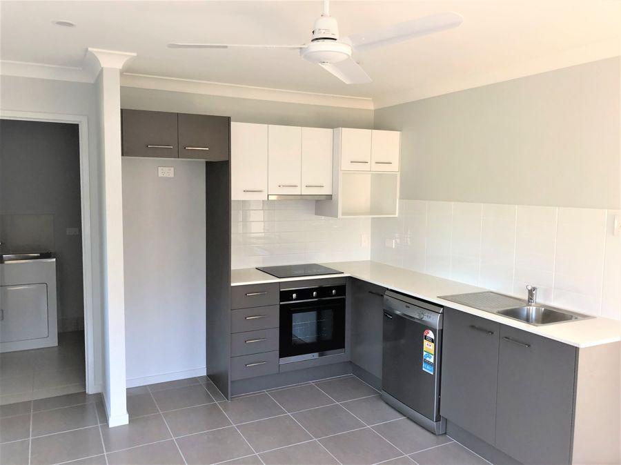 2/13 Lloyd St, Beerwah, QLD 4519