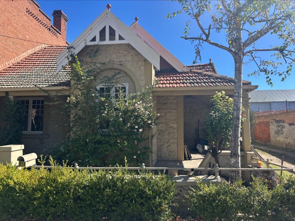 91b Havannah St, Bathurst, NSW 2795