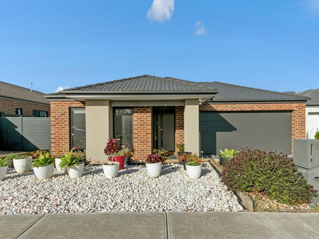 20 Annabella St, Cranbourne East, VIC 3977