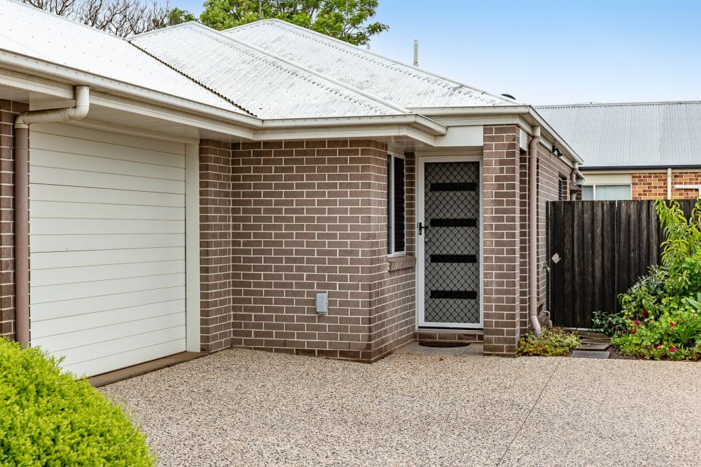 3/5 Gatfield St, Newtown, QLD 4350