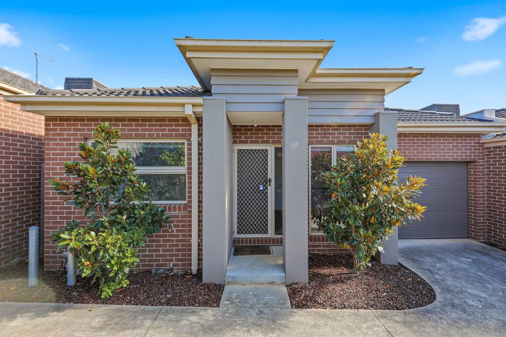 2/15 Lardner Rd, Drouin, VIC 3818