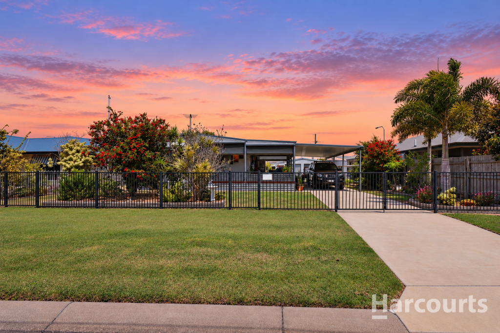 24 Sunset Ave, Woodgate, QLD 4660