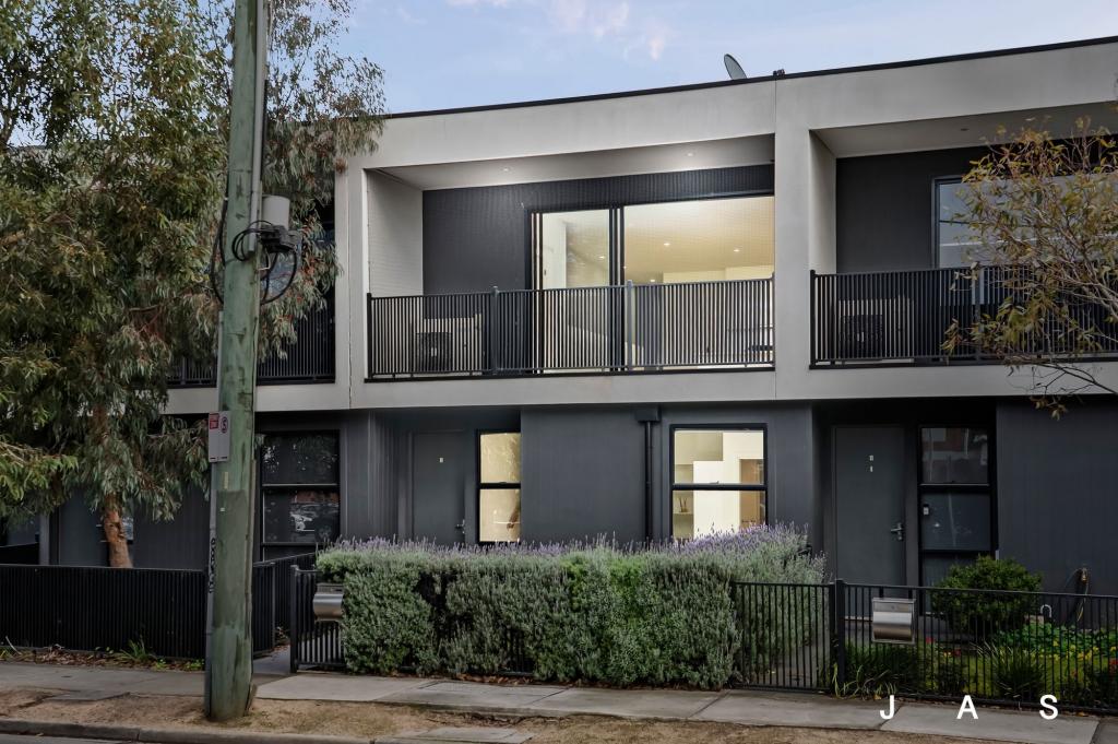 2/36 Hocking St, Footscray, VIC 3011