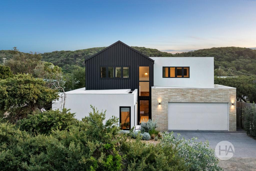 33 Mcindoe Ave, Venus Bay, VIC 3956