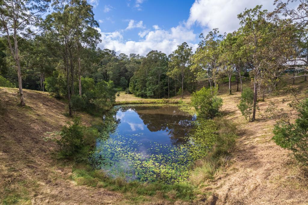 17 Vivian Pl, Samsonvale, QLD 4520