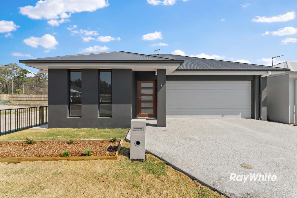 7 Ashwood Cct, Chambers Flat, QLD 4133