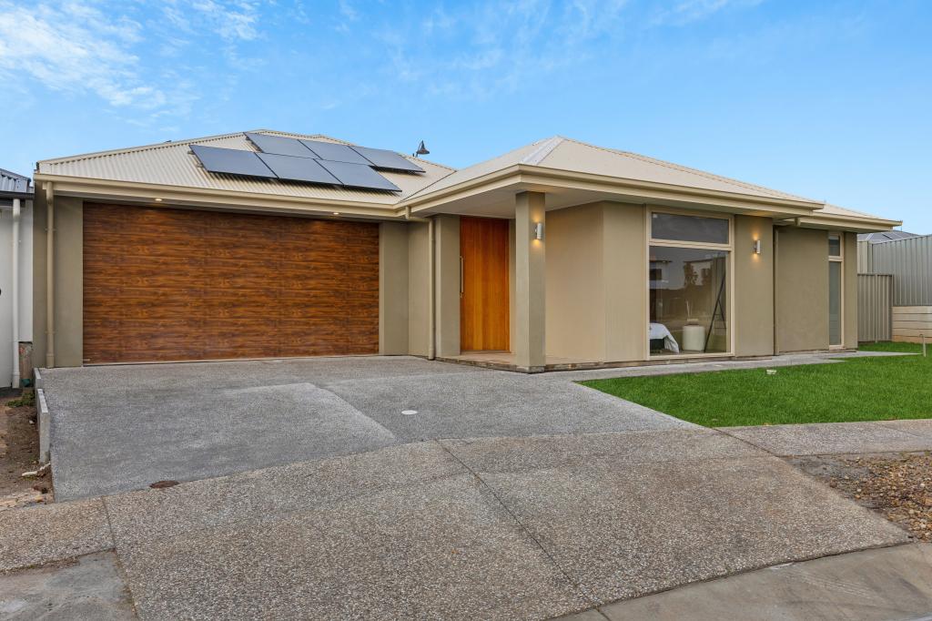17 Horgan Cct, Seaford Heights, SA 5169