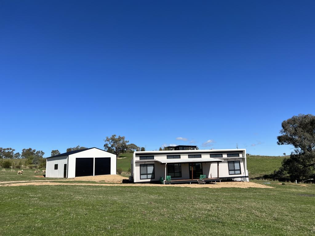 110 Browns Lane, Young, NSW 2594