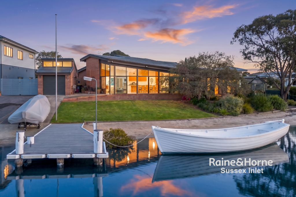 33 Cormorant Ave, Sussex Inlet, NSW 2540