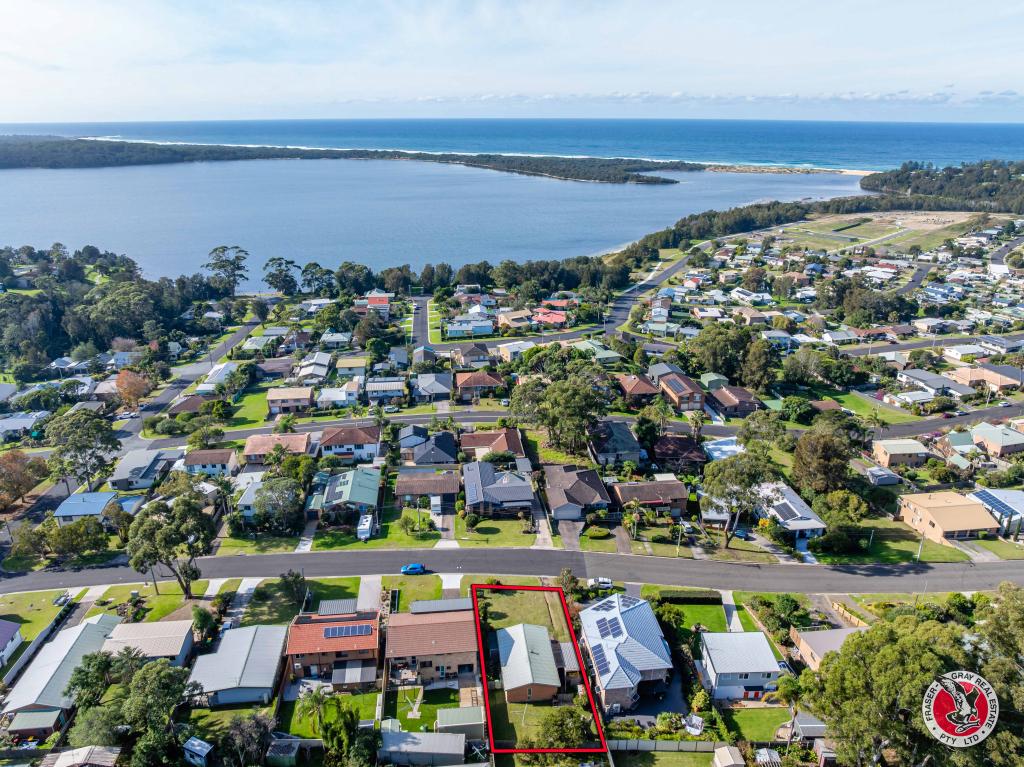 49 Coogee St, Tuross Head, NSW 2537