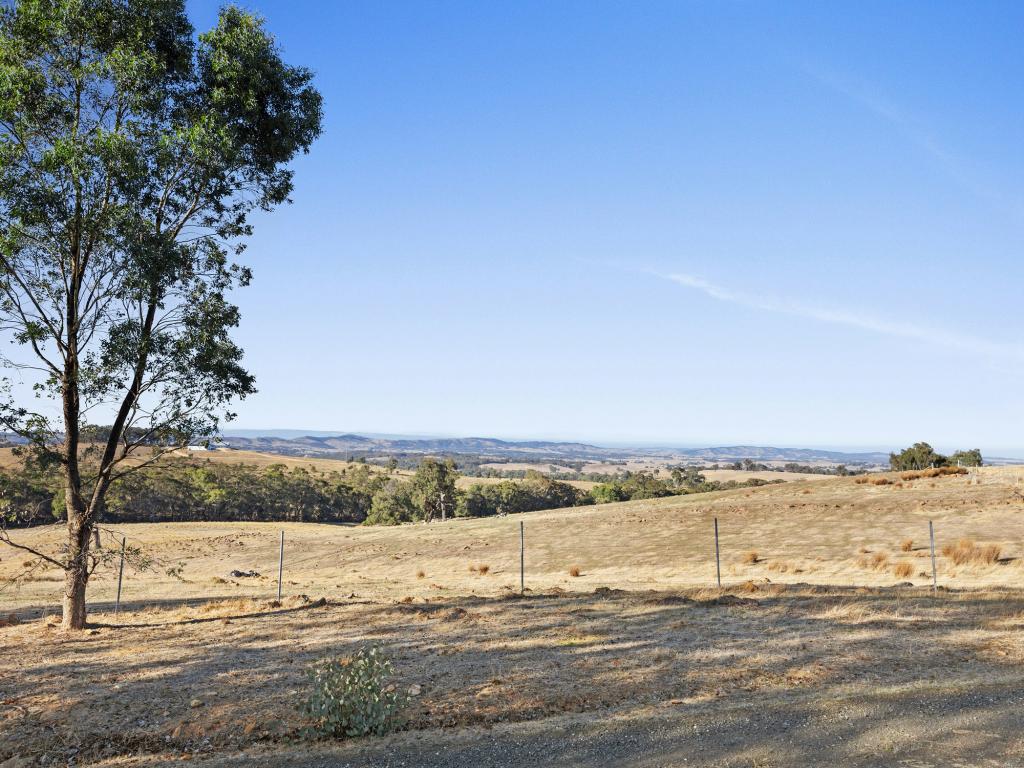 435 DAIRY FLAT RD, HEATHCOTE SOUTH, VIC 3523