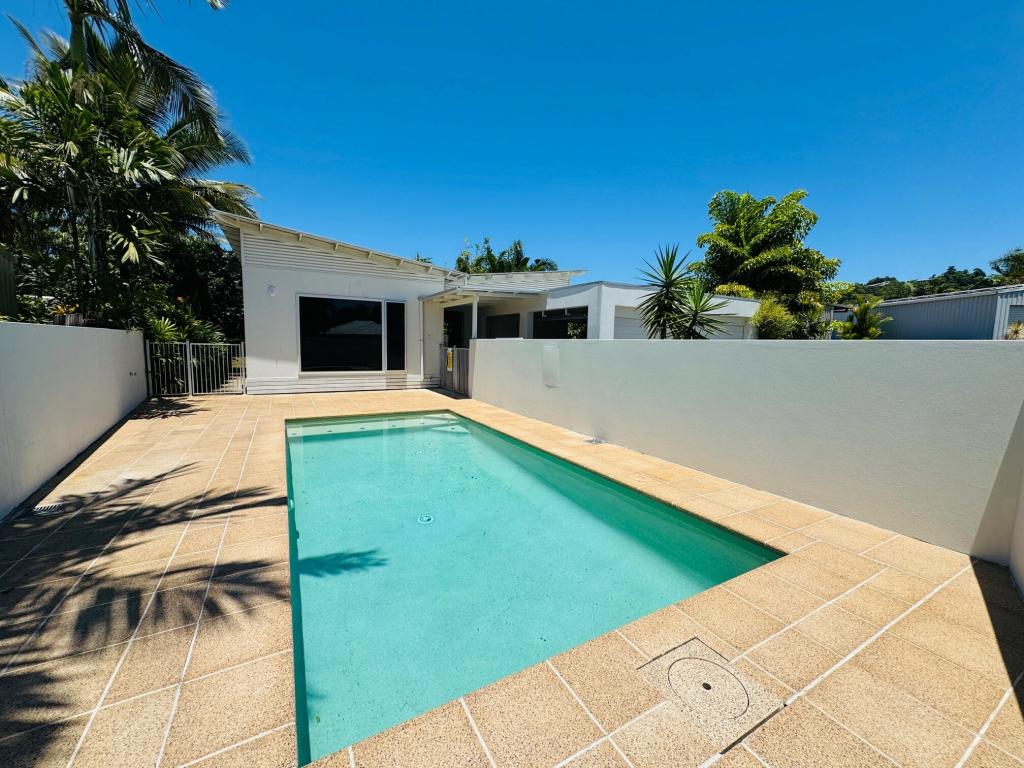 53 Midshipman St, South Mission Beach, QLD 4852