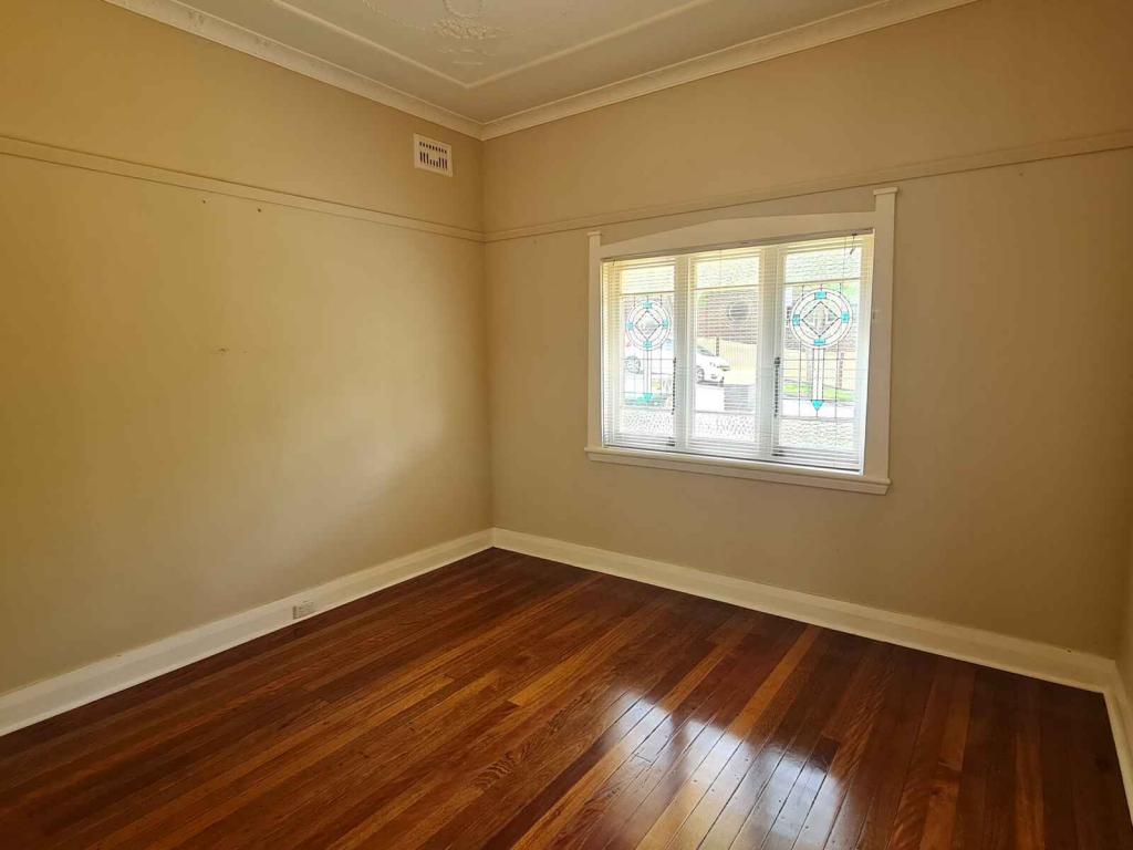 82 Garnet St, Hurlstone Park, NSW 2193