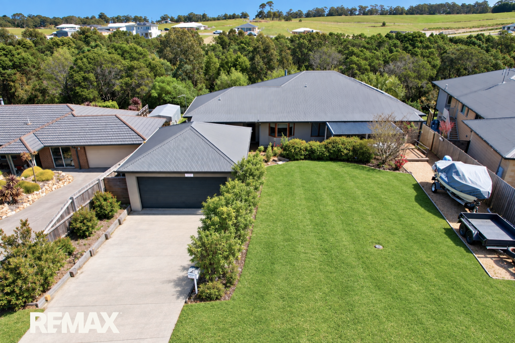 28 Norman Ct, Lakes Entrance, VIC 3909