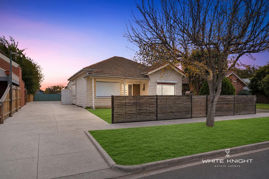 29 MARNOO ST, BRAYBROOK, VIC 3019