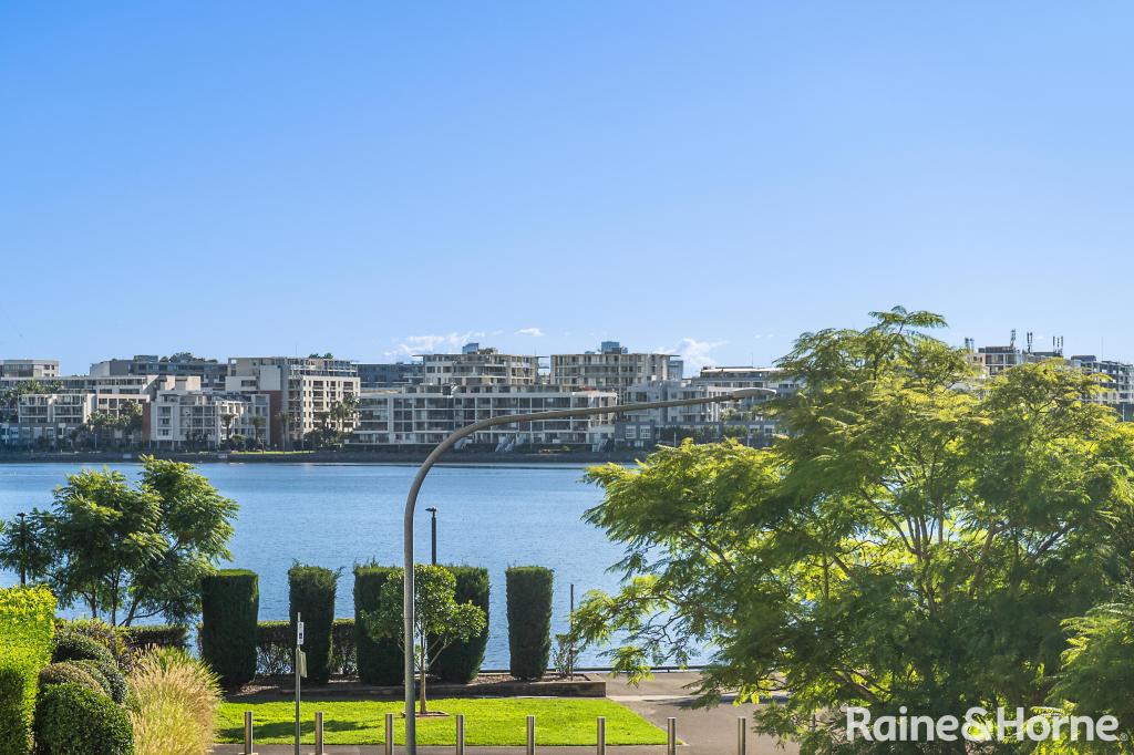 210/3 Jean Wailes Ave, Rhodes, NSW 2138