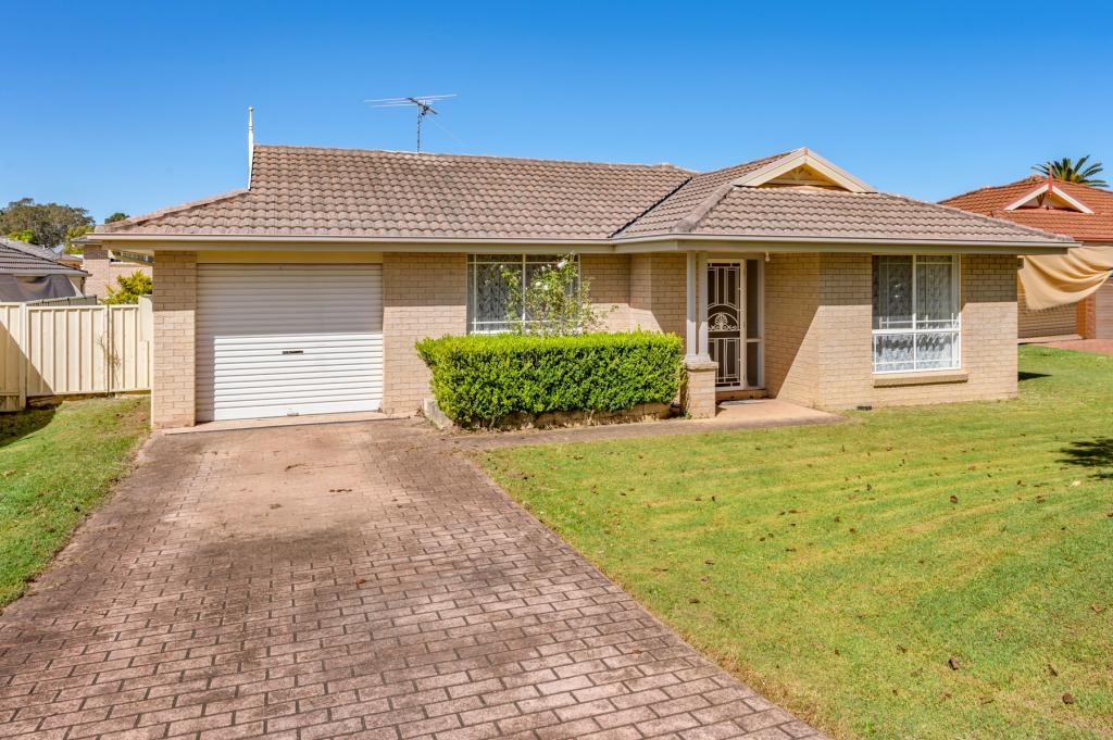 37 Broughton St, Rutherford, NSW 2320