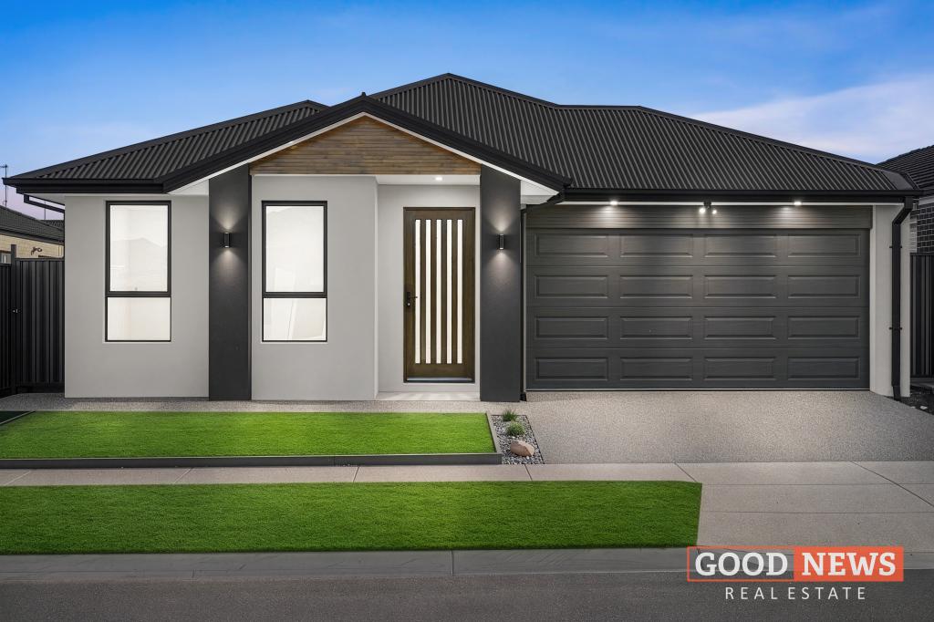 30 Makiti Cres, Harkness, VIC 3337