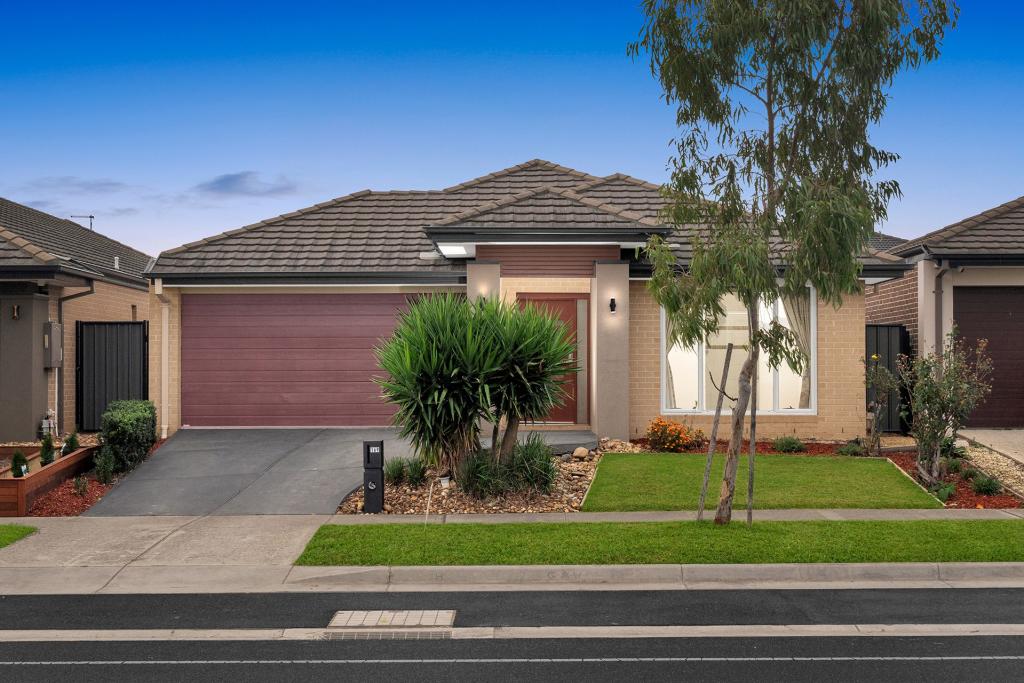 169 Selandra Bvd, Clyde North, VIC 3978
