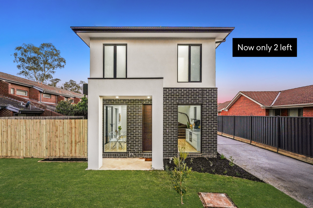 1,2 & 3/7 PAU ST, NOBLE PARK, VIC 3174