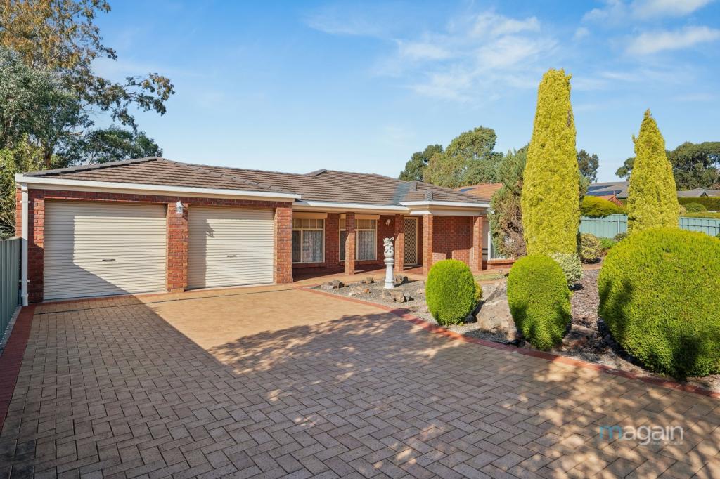 4 Spring Park Cct, Aberfoyle Park, SA 5159