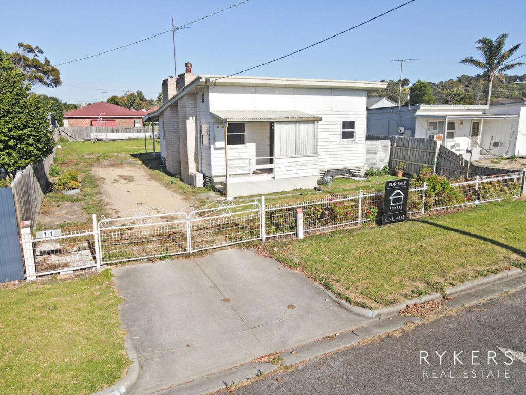 11 Fish St, Lakes Entrance, VIC 3909