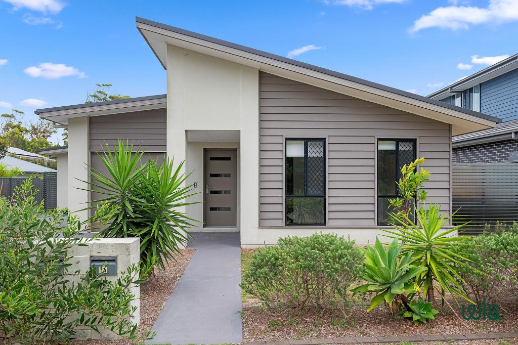 14 TUCKEROO CCT, FERN BAY, NSW 2295