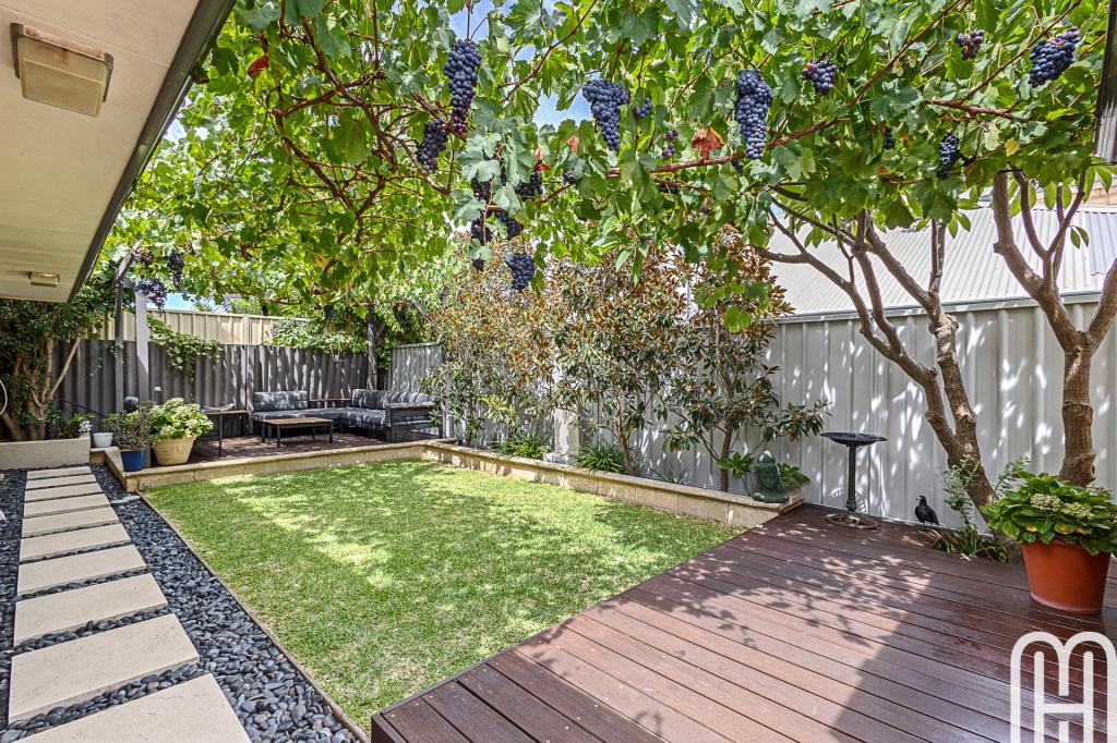 4/31-33 Bower St, Doubleview, WA 6018